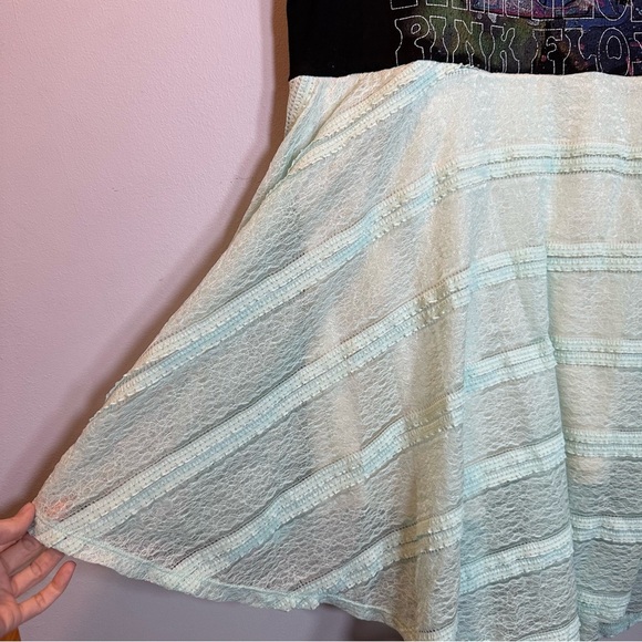 Pink Floyd dress up cycle lined with lace - Picture 6 of 9